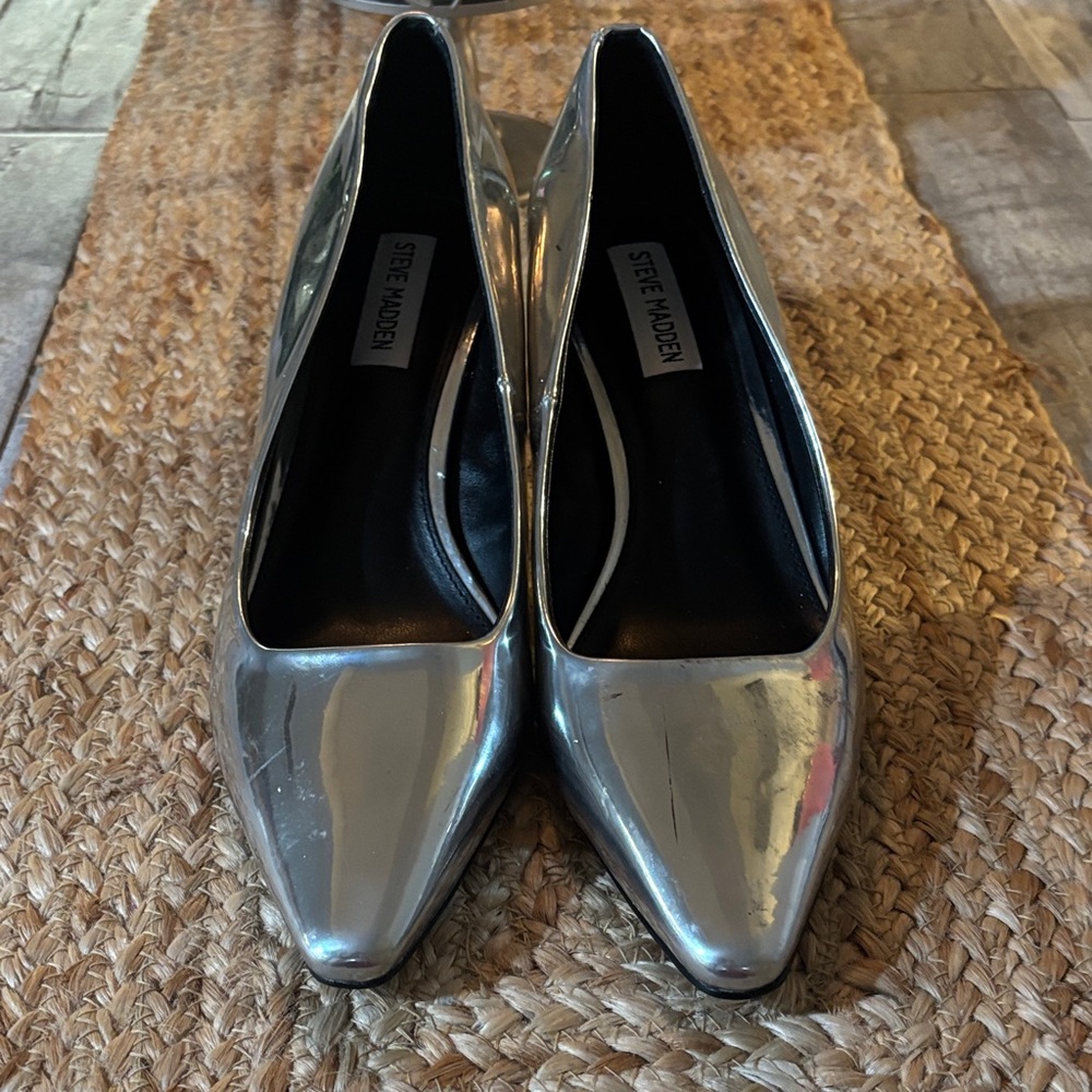 Steve Madden Metallic Silver Heels